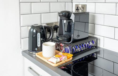 Tettenhall Lodge Studio - Photo 12