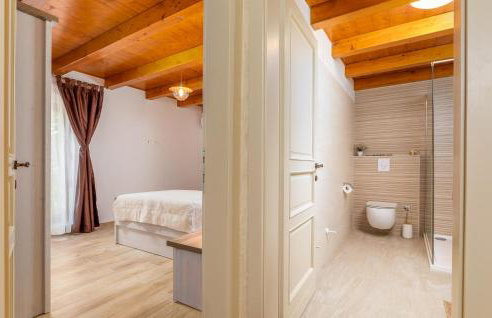 Cozy Home In Rojnici With Wifi - Photo 31