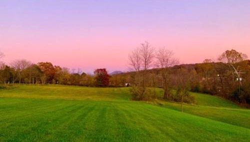 The Barn at Evermore: riverfront retreat w/hot tub - Photo 4