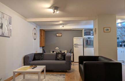 One bedroom self-contained accommodation - Foto 10