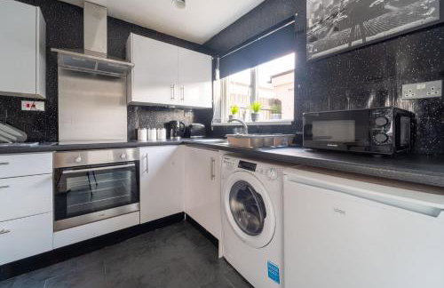 Spacious 3 Bed House, 5mins to HS2/ NEC/Airport. - Foto 67