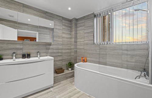 City centre Penthouse - Weekend Getaway - Foto 28