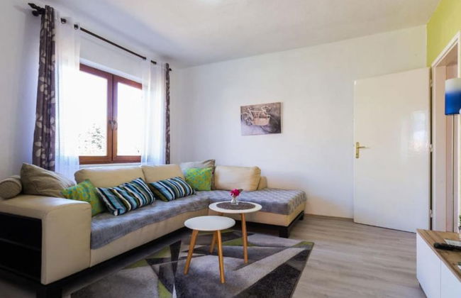 Charming Zadar Apartment Near Old Town With Convenient Access to Beaches - Foto 14