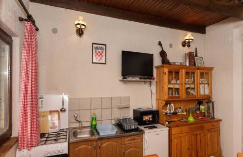 Holiday home with hot tube and 1 room - Photo 13