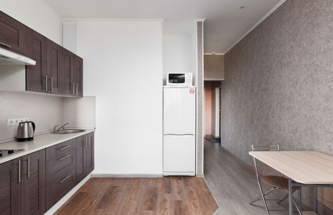 Tricolor Apartments - Photo 10