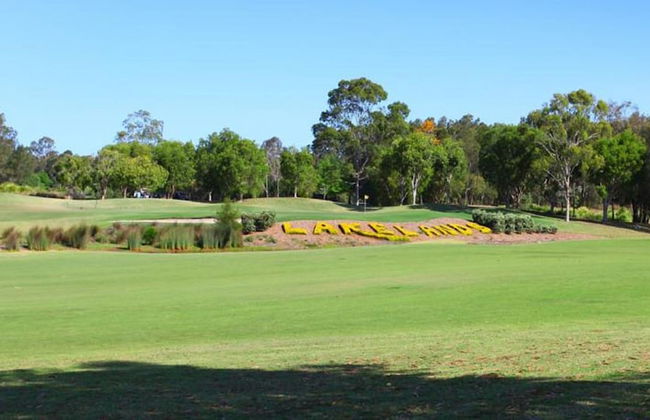 Signature Waterfront Apartments - Foto 21