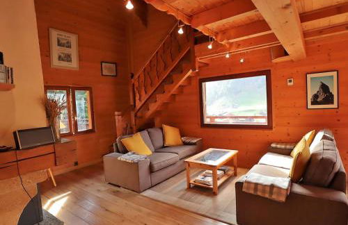 Chalet Familial pour 10 Pers. à Proximité des Pistes et Commerces avec Cheminée et Wifi - FR-1-342-232 - Foto 8