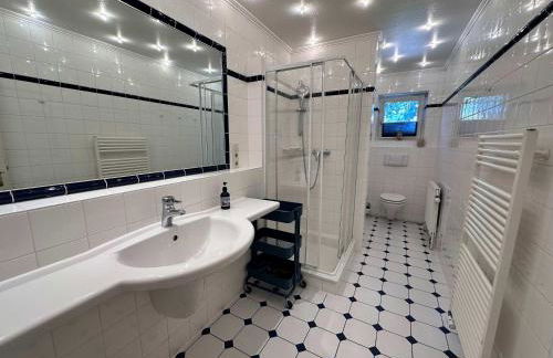 Sky & Sand Homes Austernfischer I 3 Zimmer Wohnung in Reetdachanwesen Hus op de Duen - Photo 8