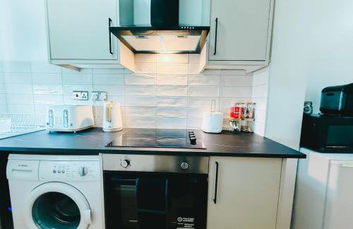 Gorgeous 1 bed flat, Sleeps 4, free Parking, Pet friendly, Pudsey, Leeds - Foto 24