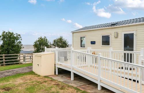 Cabin - Sleeps 4 - Pets Ok - Balcony - Parking - Foto 7