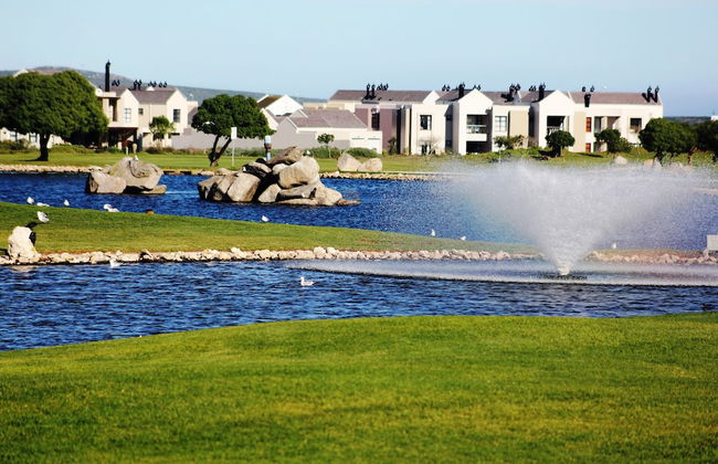 Mulligan, Langebaan 10-sleeper - Photo 26