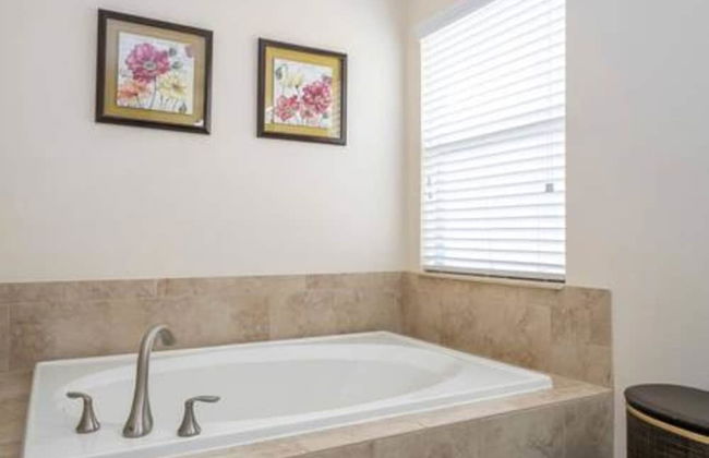 Gorgeous 6 Bedroom w Pool Paradise Palms - Foto 49