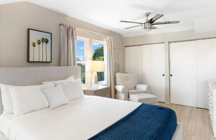 Luxe Backyard Oasis w/ Hot Tub Chic Design South Park Sanctuary - Foto 34