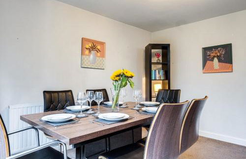 4 bedroom detached house 4 bathrooms - Foto 7