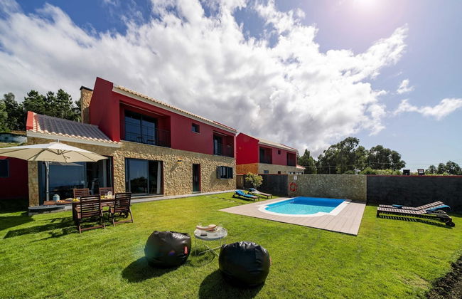 Felicidade Rocha II - For Families, With a Pool - Foto 1