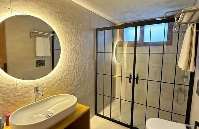 Old Town Deluxe Flats - Photo 39