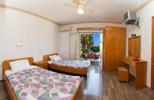 Nikos Studios and Apartments - Photo 36