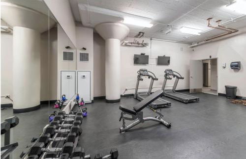 Modern 2BR in South Loop Near Soldier Field, Grant Park, Downtown, & Lakefront Trail - Foto 21