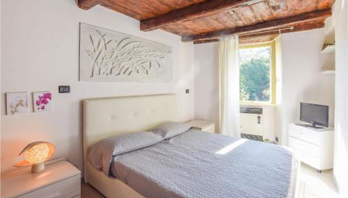 Awesome Home In Ziona With Wifi - Photo 4