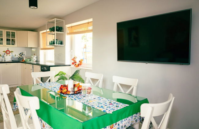 Holiday Home With Private Sauna, Jacuzzi and Pool - Photo 25