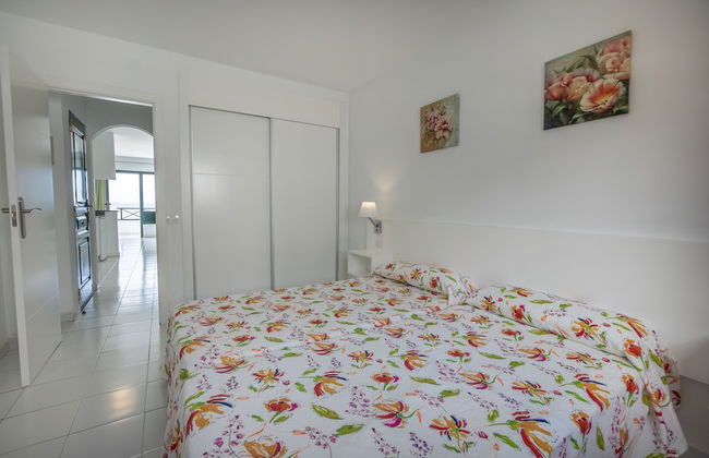 Apartamentos La Moraña - Foto 10