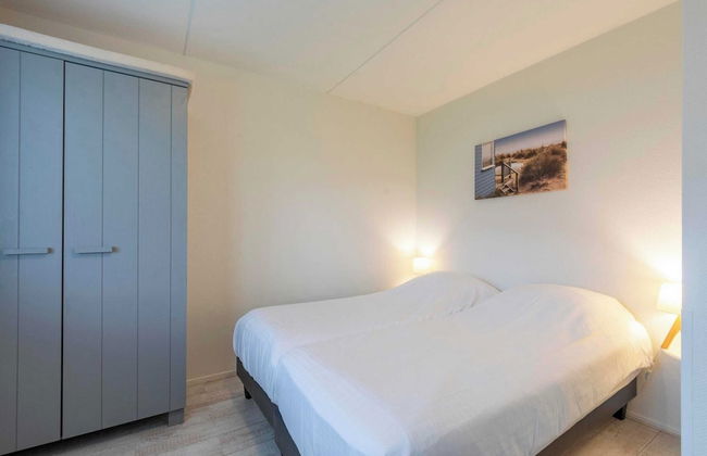 Apartment in Callantsoog Near Beach - Photo 4