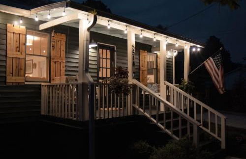 Leipers Fork Village Bungalow with Hot Tub & Firepit - Foto 27