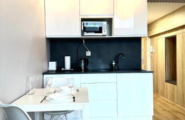 Zarembowicza Apt 37 - Self Check-In 20h - Parking &Lift - Foto 5