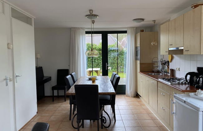 Detached Holiday Home in Schoorl With Garden - Photo 9