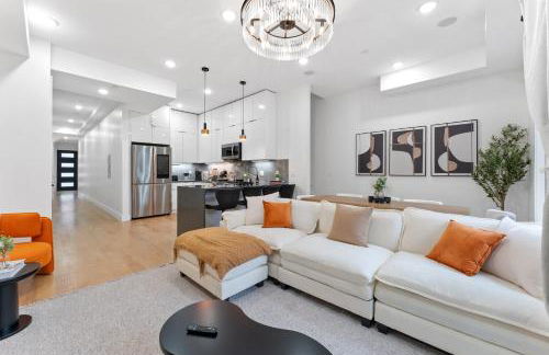 Luxury 3BR Backyard Oasis Close to NYC FirePit - Foto 1