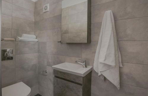 Queen Bee Residence - Photo 116