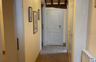 2 King Bed, 2 Full Bathroom Apartment in Umbria - Tuscany - Photo 37