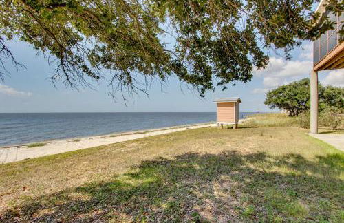 Private Beach and Views! Stilted Ocean Springs Home - Foto 3