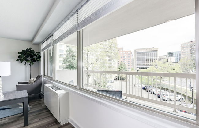 Arlington Modern Comfort Meets City Life - Foto 61