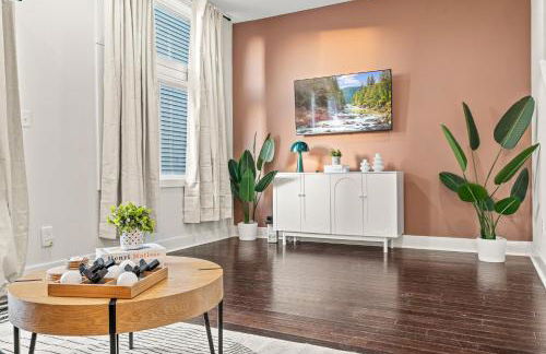 Luxury 3BR Rooftop Apartment Walk to MET and Metro - Foto 7