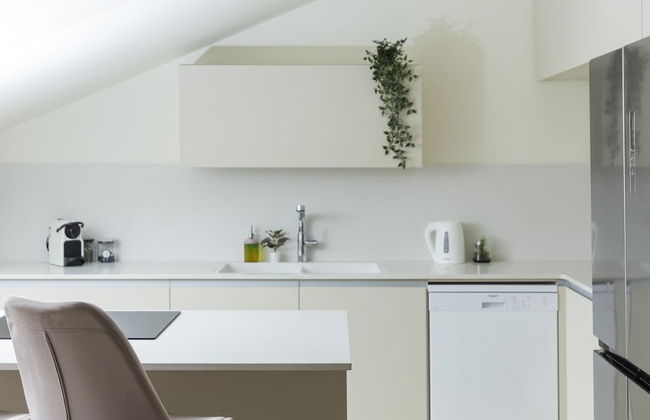 The Pearl of Nachlaot Apartments - Photo 57