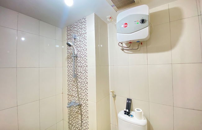 Modern and Comfy Studio Room at Grand Asia Afrika Apartment - Foto 11