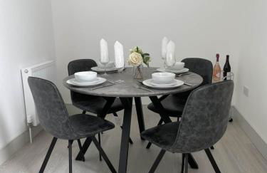 No 49 a spacious executive apartment in Inverness - Photo 5