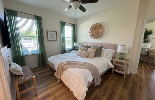 The Orange Blossom Suite Near UF Shands D-town - Photo 6