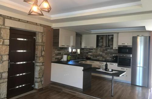 Panoraia Maisons - Foto 20