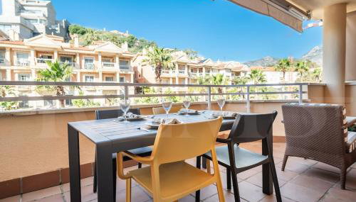 Seaside stay with large terrace, pool & parking REMS - Foto 2