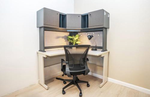 Spacious Mountain View DT 3BR Gem - Great for Work & Family - Foto 18