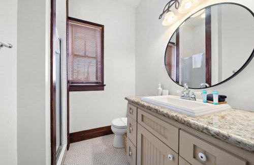 Modern apartment in historic downtown Galveston close to the Strand - Foto 11