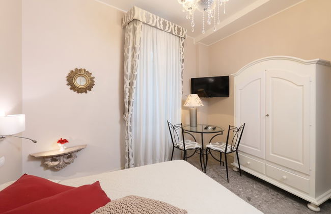 Porta Di Mezzo Luxury suites and rooms - Photo 8