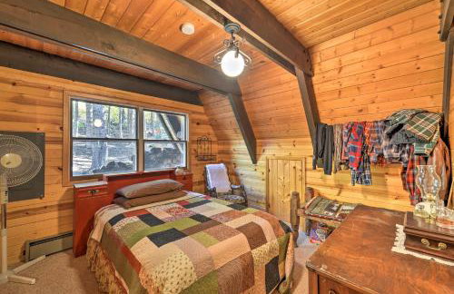 Irwin A-Frame Cabin with Deck and Mountain Views! - Foto 16