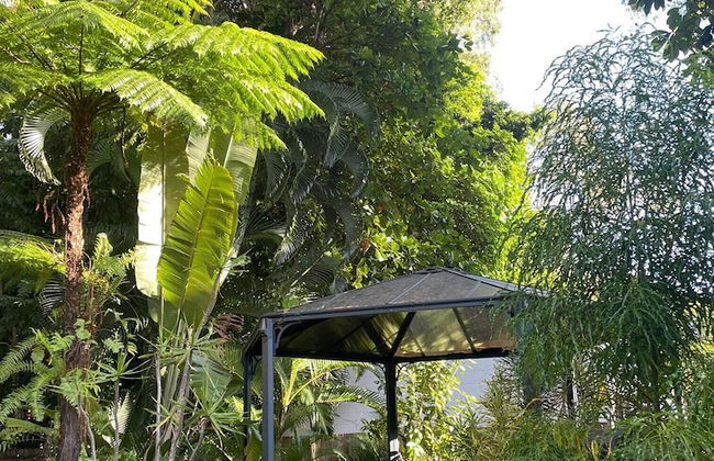 The York Beachfront Holiday Apartments - Photo 48