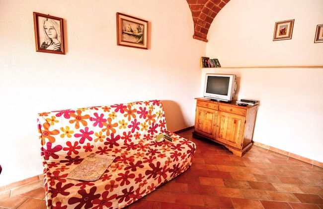 Lovely Farmhouse in Asciano With Swimming Pool - Foto 53