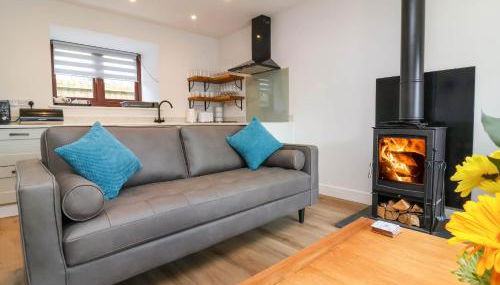 Bumblebee Meadows - Foto 3