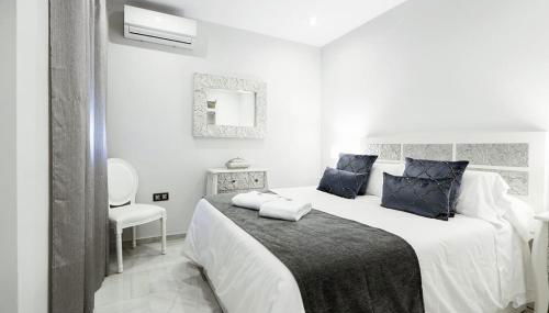 Little LIBERTAD Heart of Cadiz Grupo AC Gestion - Foto 2, Other