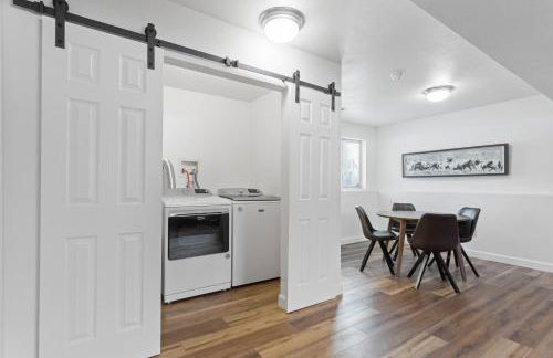 Serene Palmer Home Walk to Downtown and Riverfront! - Foto 32